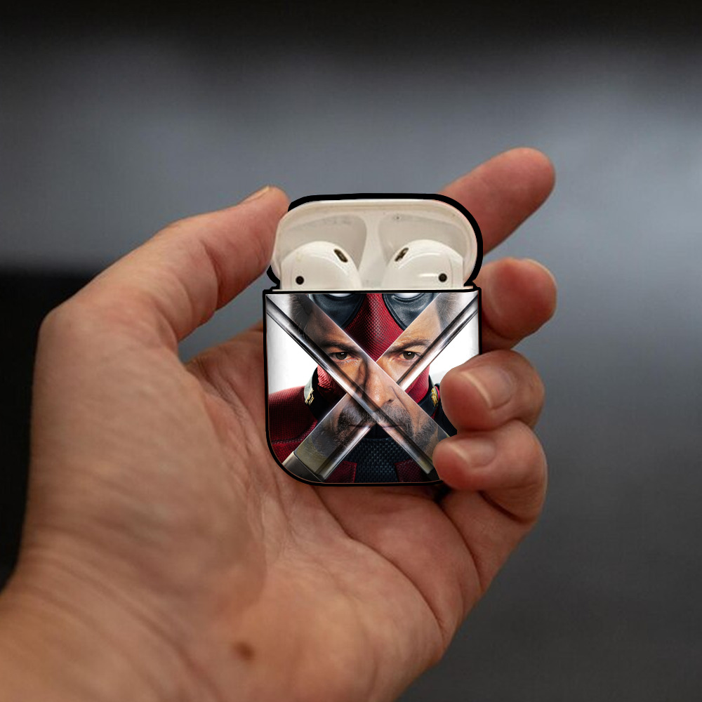 Deadpool デッドプール AirPods 第2世代保護ケース ハードシェル ブラック 耐衝撃・防指紋・カラビナ付き