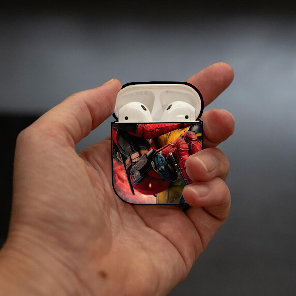 Deadpool デッドプール AirPods 第2世代保護ケース ハードシェル ブラック 耐衝撃・防指紋・カラビナ付き