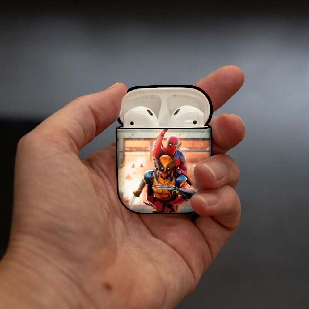 Deadpool デッドプール AirPods 第2世代保護ケース ハードシェル ブラック 耐衝撃・防指紋・カラビナ付き
