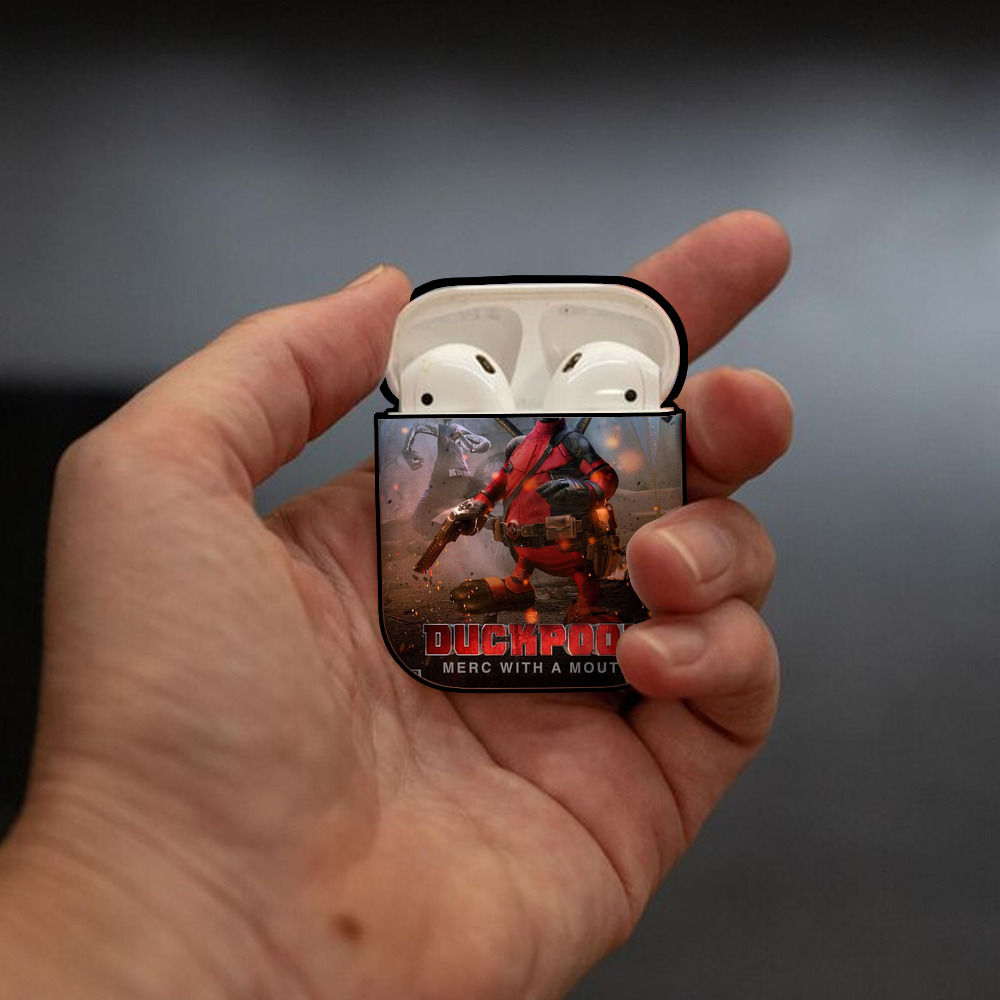 Deadpool デッドプール AirPods 第2世代保護ケース ハードシェル ブラック 耐衝撃・防指紋・カラビナ付き