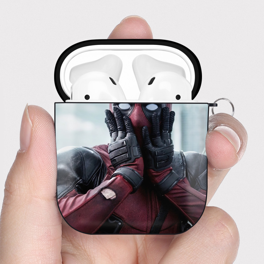 （画像用） Deadpool デッドプール AirPods 第2世代保護ケース ハードシェル ブラック 耐衝撃・防指紋・カラビナ付き