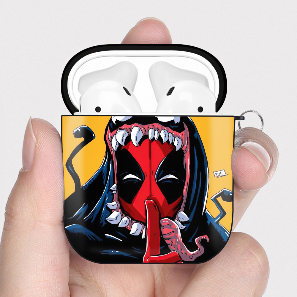 （画像用） Deadpool デッドプール AirPods 第2世代保護ケース ハードシェル ブラック 耐衝撃・防指紋・カラビナ付き