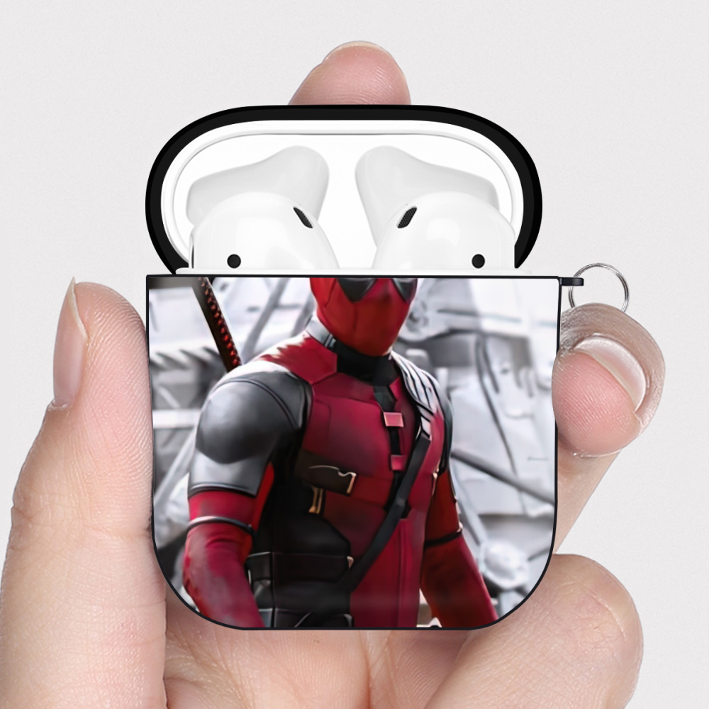 （画像用） Deadpool デッドプール AirPods 第2世代保護ケース ハードシェル ブラック 耐衝撃・防指紋・カラビナ付き