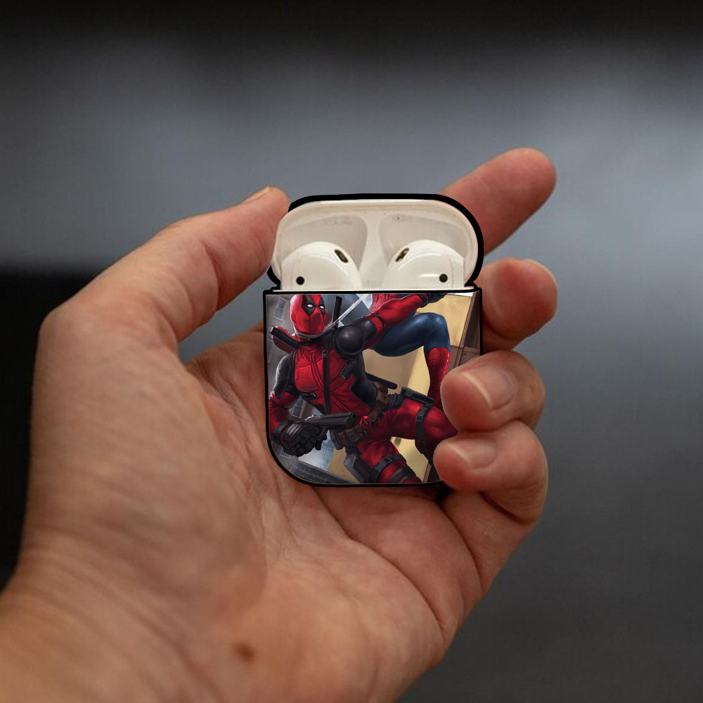Deadpool デッドプール AirPods 第2世代保護ケース ハードシェル ブラック 耐衝撃・防指紋・カラビナ付き