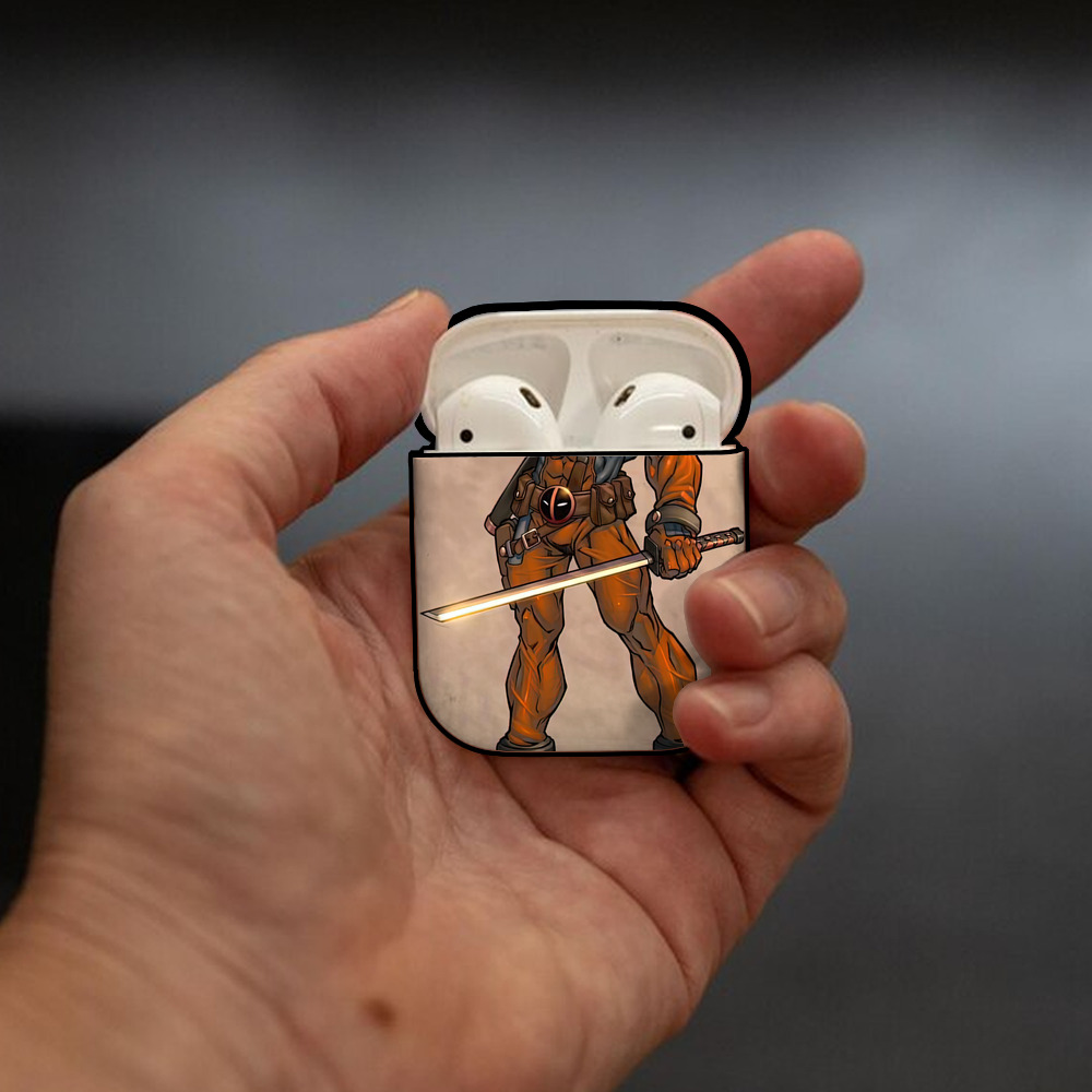 Deadpool デッドプール AirPods 第2世代保護ケース ハードシェル ブラック 耐衝撃・防指紋・カラビナ付き