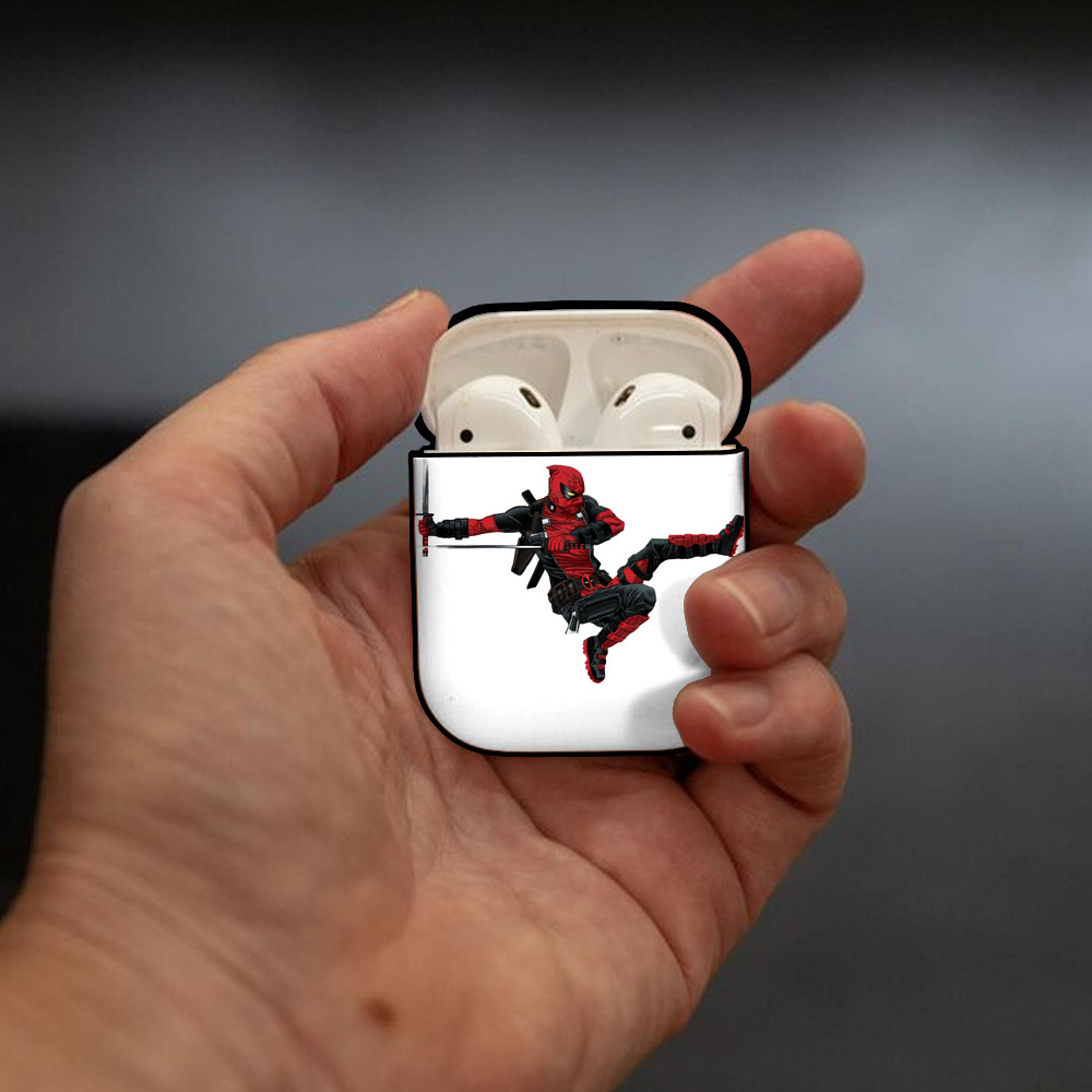 Deadpool デッドプール AirPods 第2世代保護ケース ハードシェル ブラック 耐衝撃・防指紋・カラビナ付き
