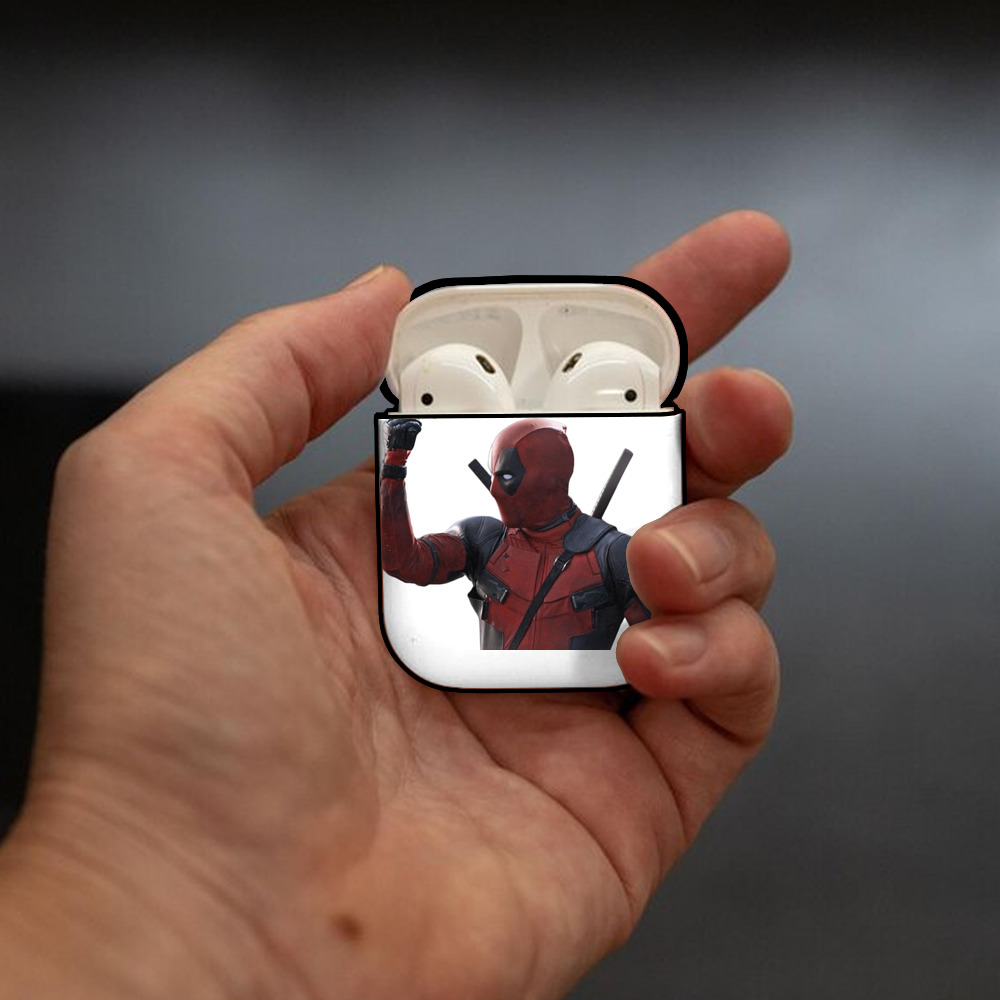 Deadpool デッドプール AirPods 第2世代保護ケース ハードシェル ブラック 耐衝撃・防指紋・カラビナ付き