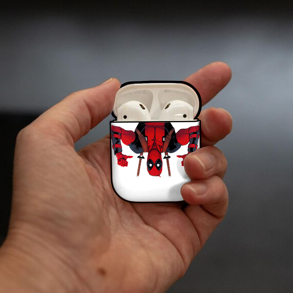 Deadpool デッドプール AirPods 第2世代保護ケース ハードシェル ブラック 耐衝撃・防指紋・カラビナ付き