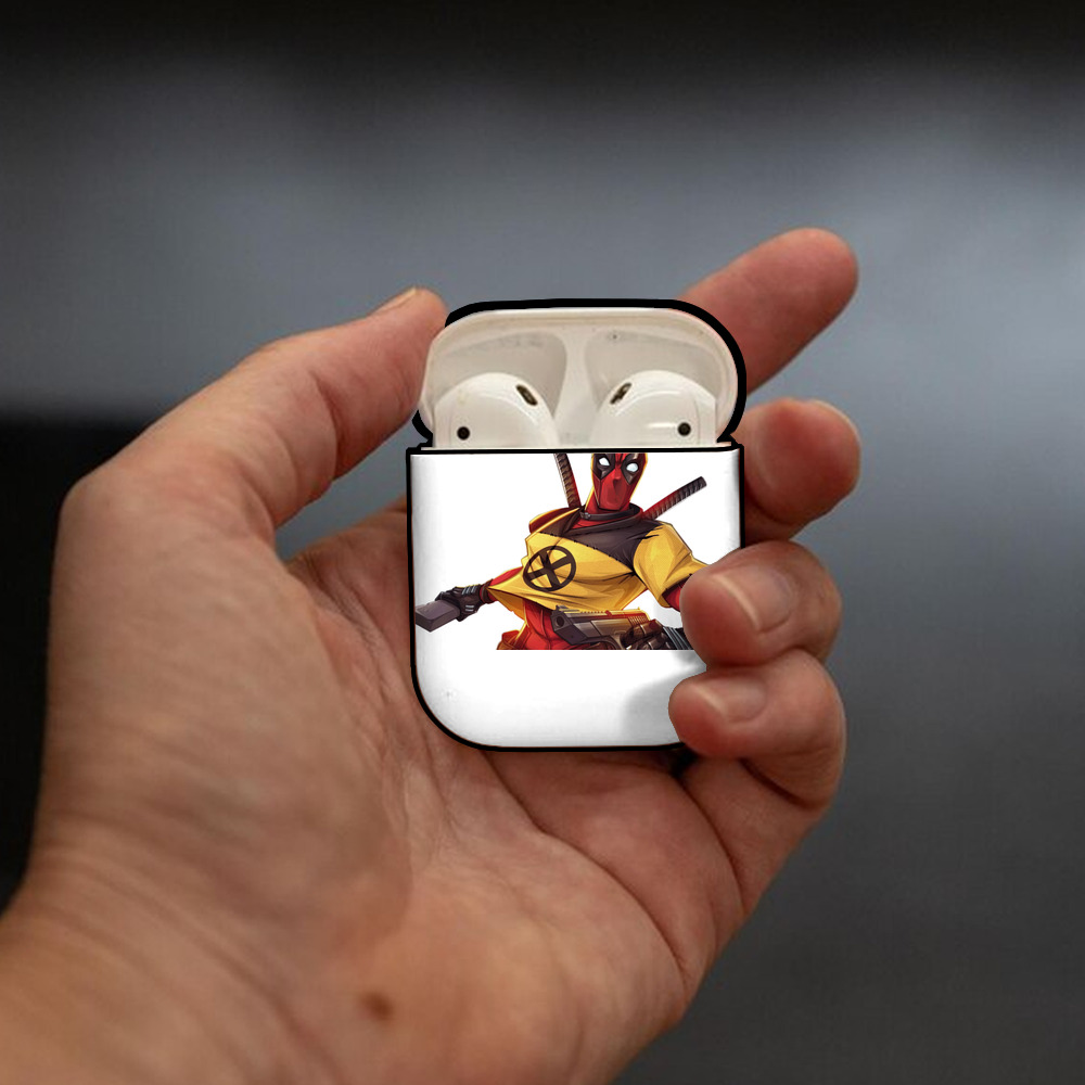 Deadpool デッドプール AirPods 第2世代保護ケース ハードシェル ブラック 耐衝撃・防指紋・カラビナ付き