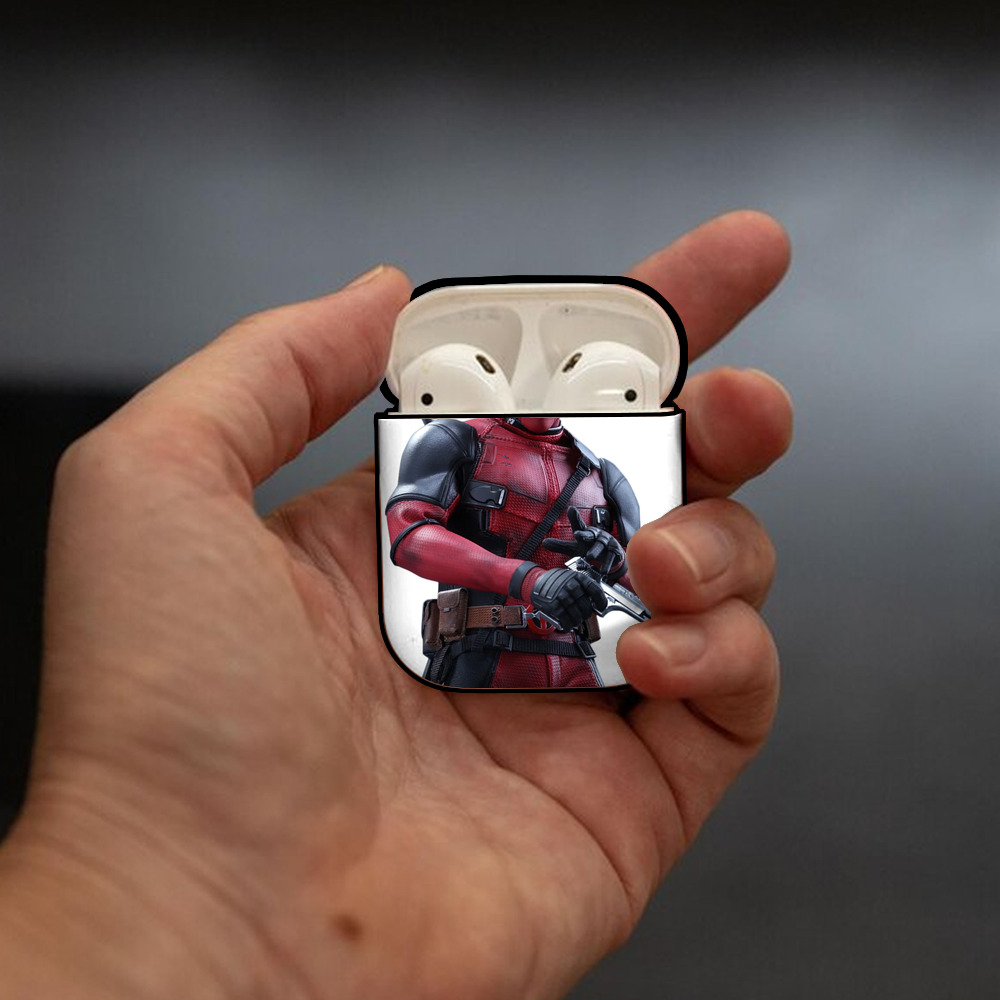 Deadpool デッドプール AirPods 第2世代保護ケース ハードシェル ブラック 耐衝撃・防指紋・カラビナ付き