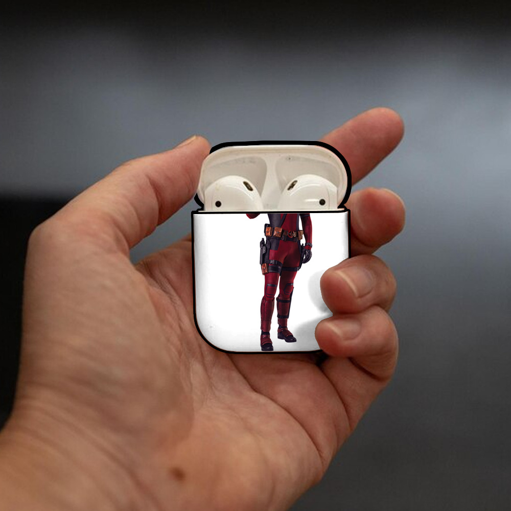 Deadpool デッドプール AirPods 第2世代保護ケース ハードシェル ブラック 耐衝撃・防指紋・カラビナ付き