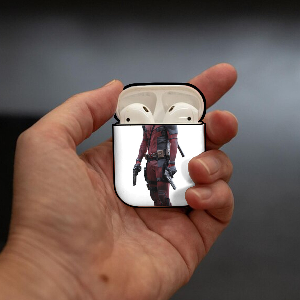 Deadpool デッドプール AirPods 第2世代保護ケース ハードシェル ブラック 耐衝撃・防指紋・カラビナ付き