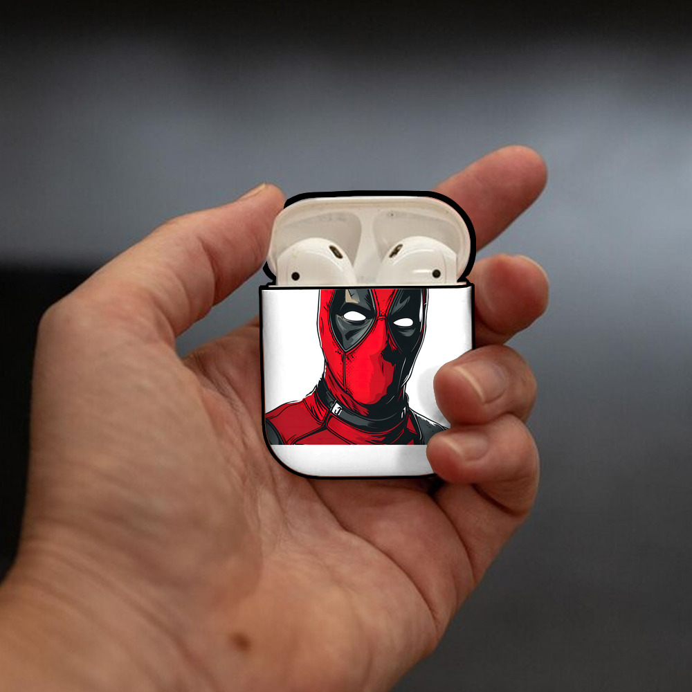 Deadpool デッドプール AirPods 第2世代保護ケース ハードシェル ブラック 耐衝撃・防指紋・カラビナ付き