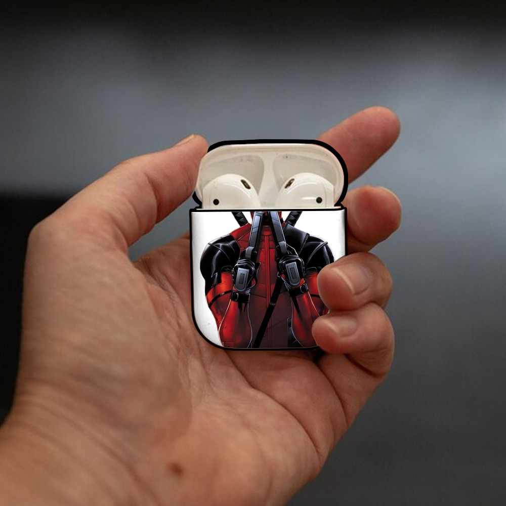 Deadpool デッドプール AirPods 第2世代保護ケース ハードシェル ブラック 耐衝撃・防指紋・カラビナ付き
