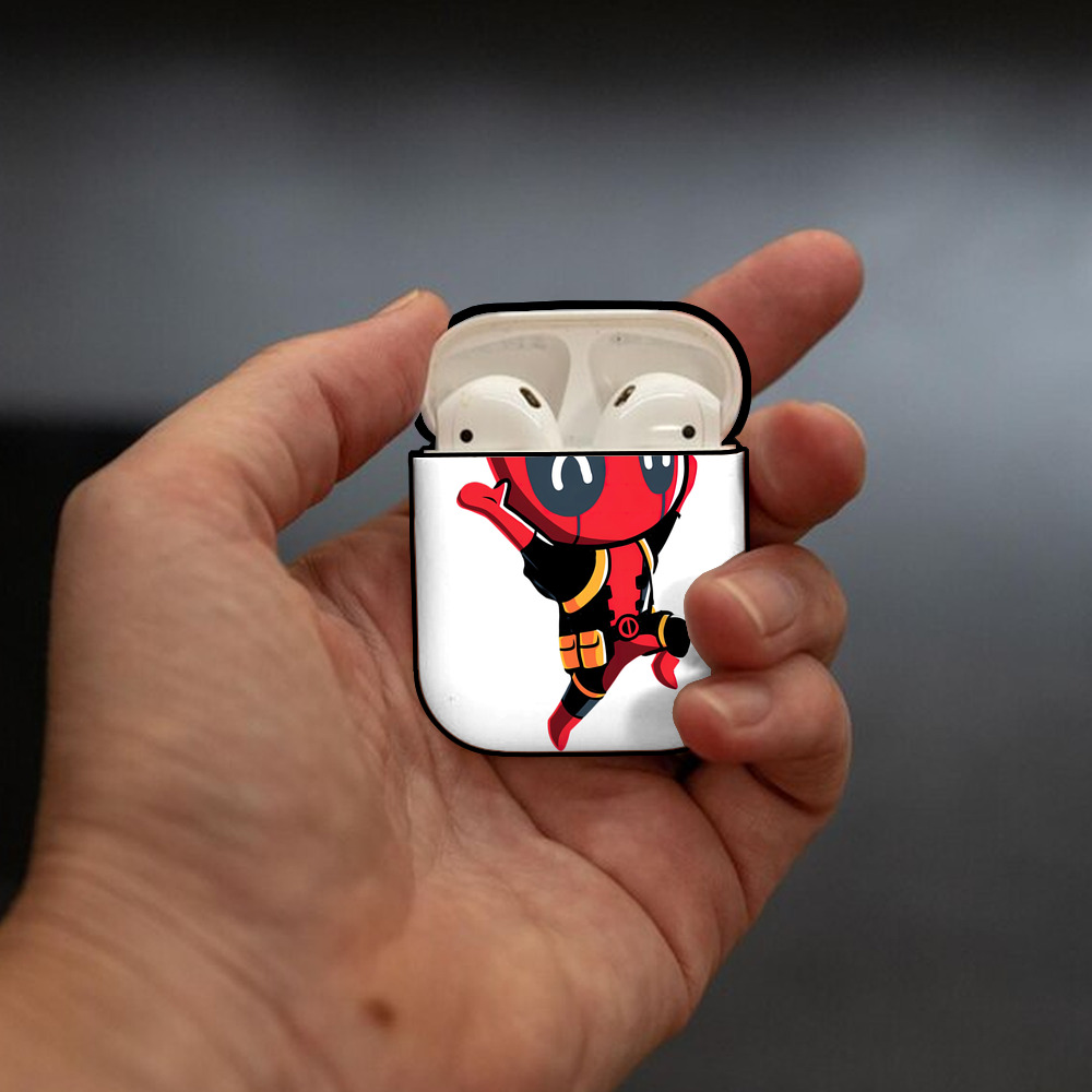 Deadpool デッドプール AirPods 第2世代保護ケース ハードシェル ブラック 耐衝撃・防指紋・カラビナ付き