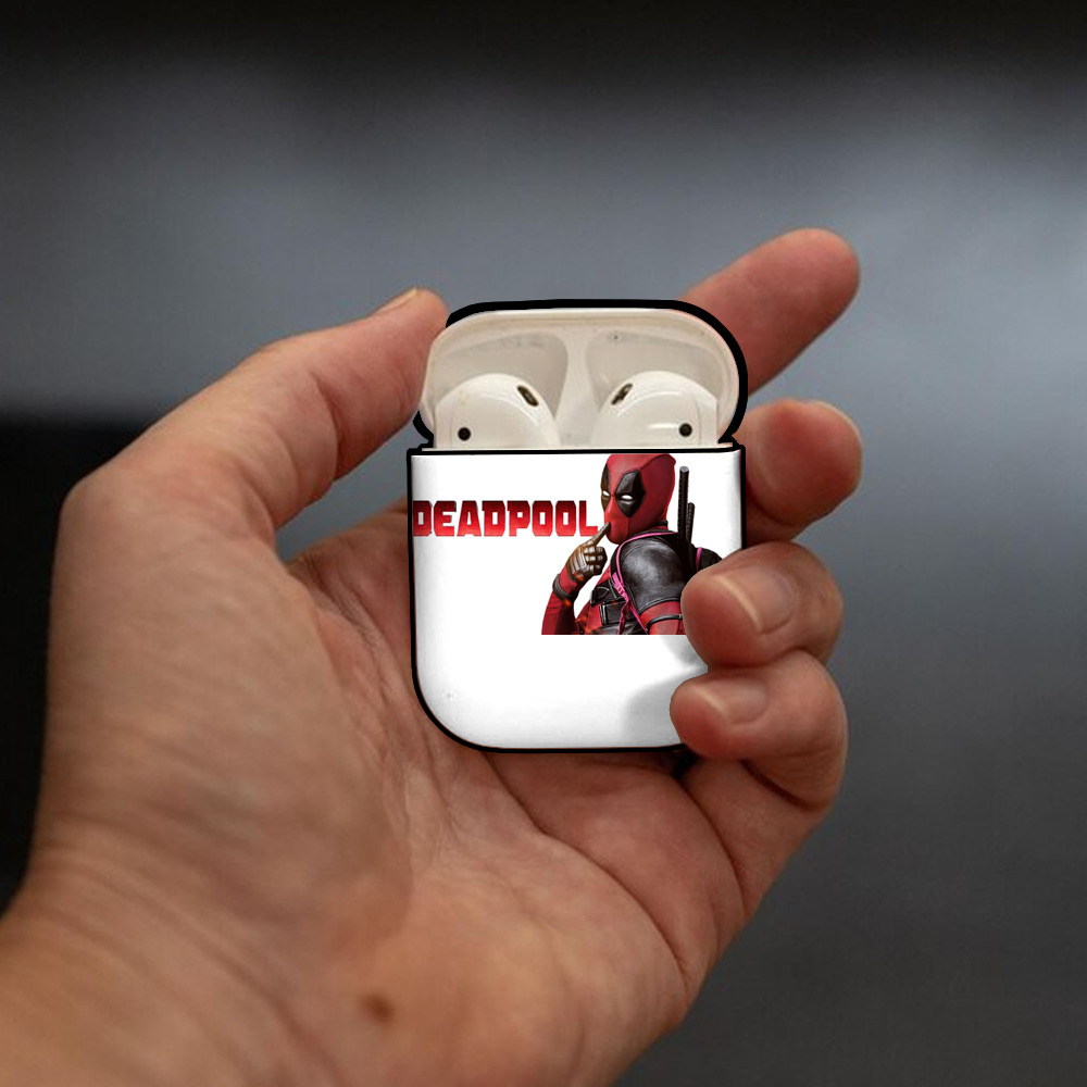 Deadpool デッドプール AirPods 第2世代保護ケース ハードシェル ブラック 耐衝撃・防指紋・カラビナ付き