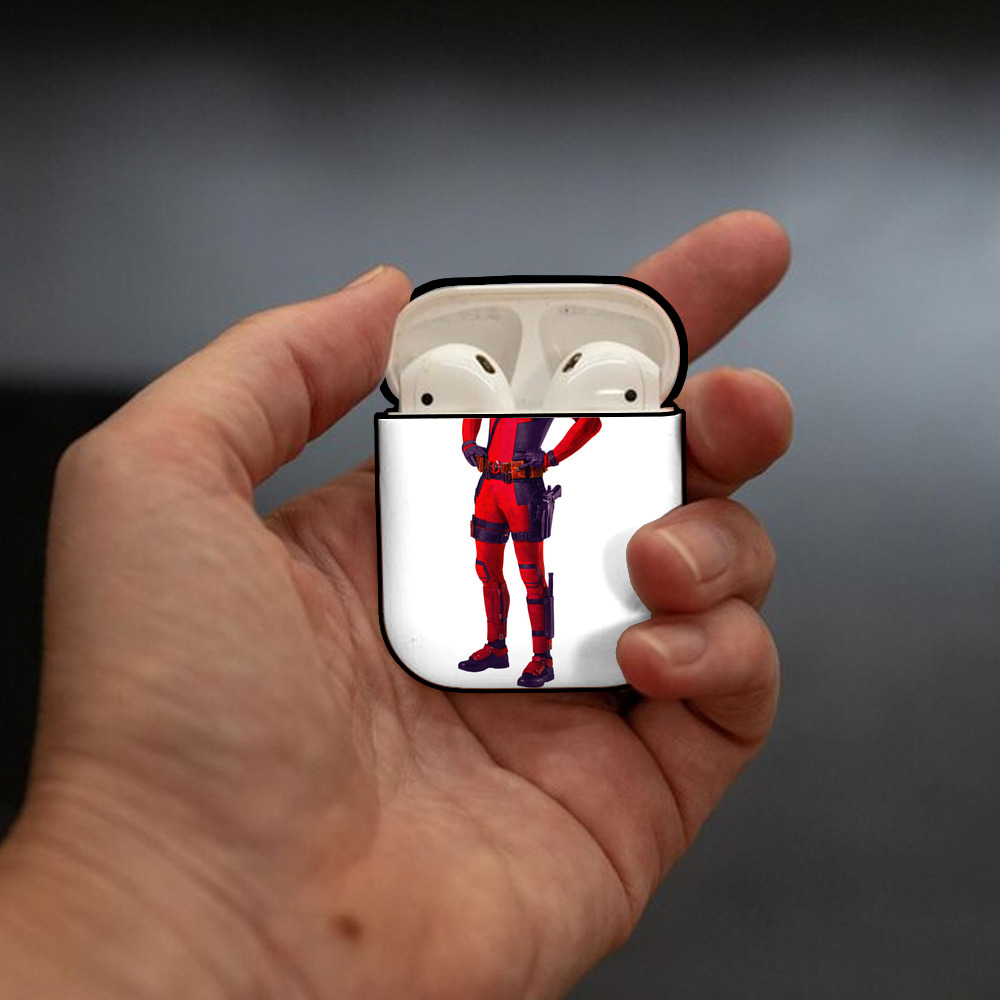 Deadpool デッドプール AirPods 第2世代保護ケース ハードシェル ブラック 耐衝撃・防指紋・カラビナ付き