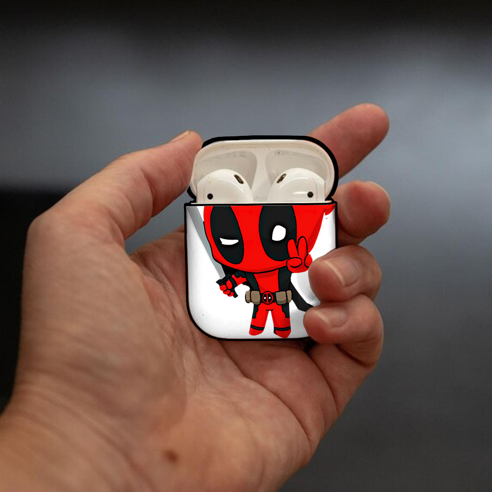 Deadpool デッドプール AirPods 第2世代保護ケース ハードシェル ブラック 耐衝撃・防指紋・カラビナ付き