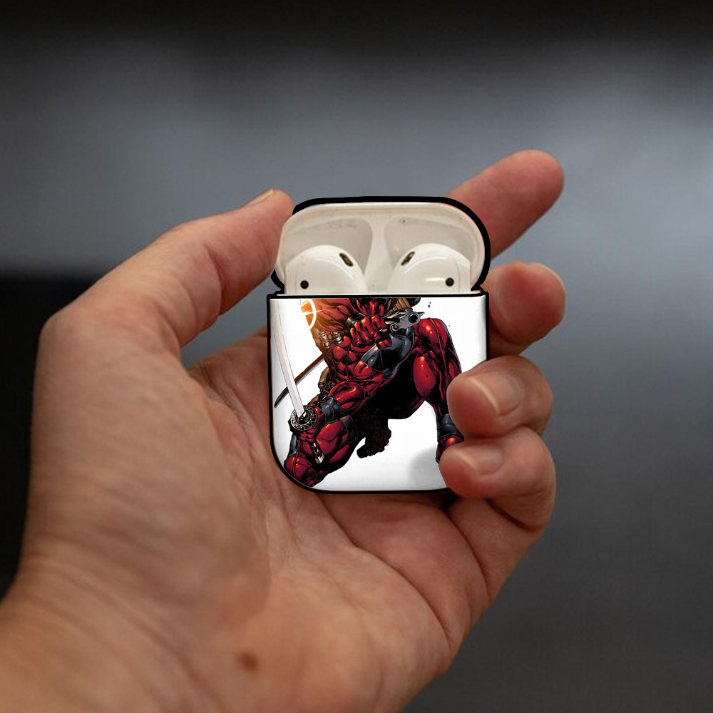 Deadpool デッドプール AirPods 第2世代保護ケース ハードシェル ブラック 耐衝撃・防指紋・カラビナ付き