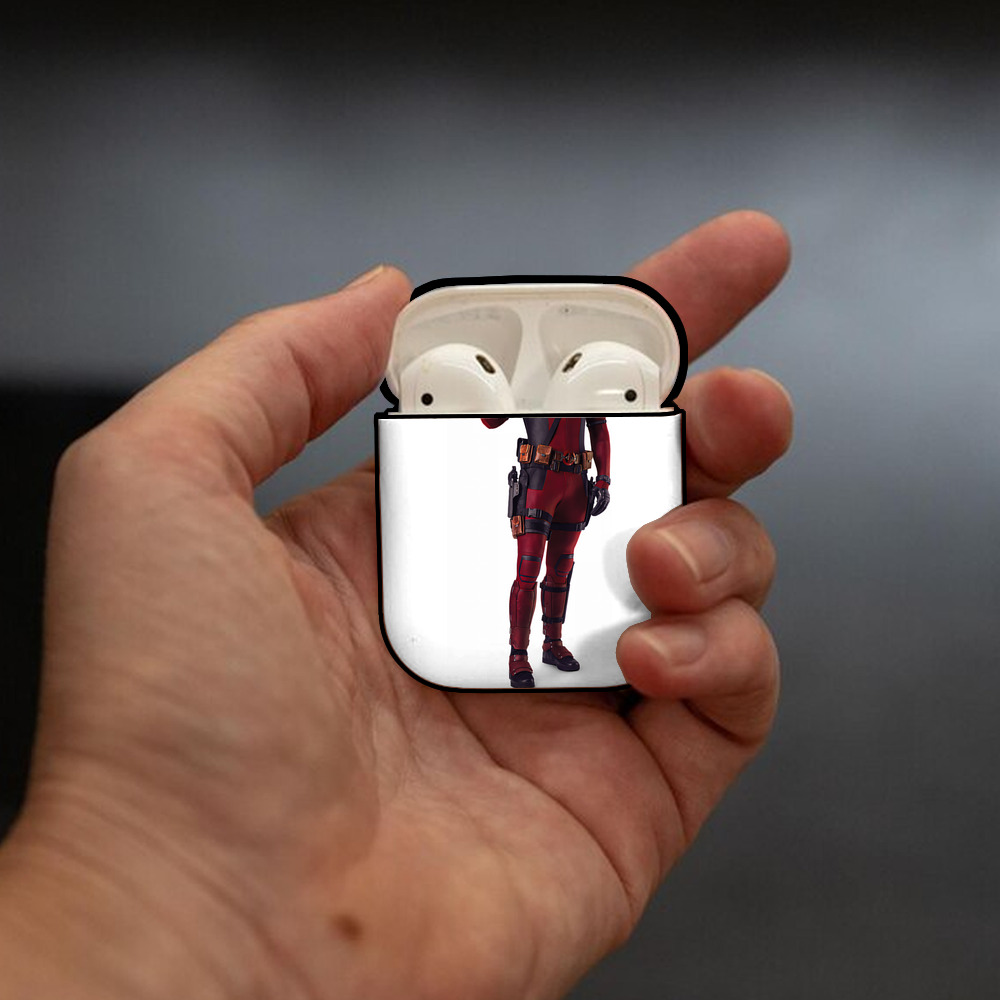 Deadpool デッドプール AirPods 第2世代保護ケース ハードシェル ブラック 耐衝撃・防指紋・カラビナ付き