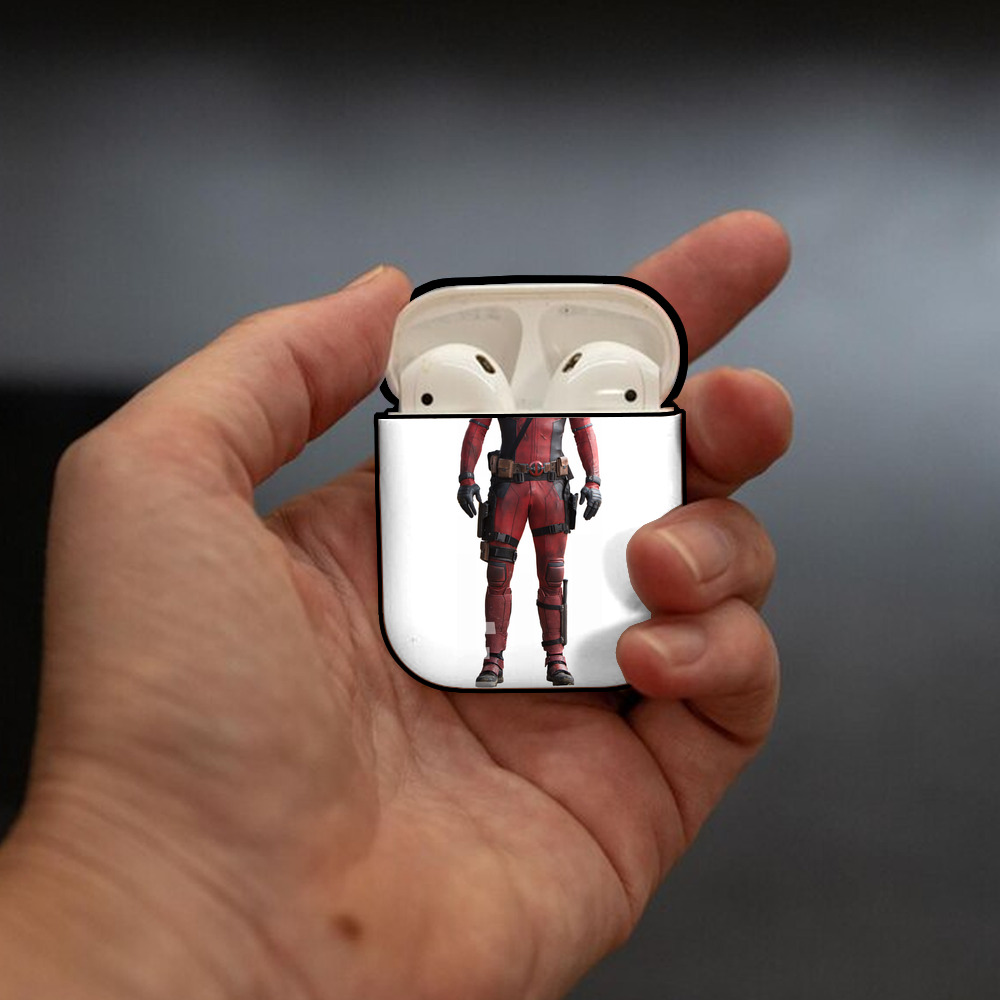 Deadpool デッドプール AirPods 第2世代保護ケース ハードシェル ブラック 耐衝撃・防指紋・カラビナ付き