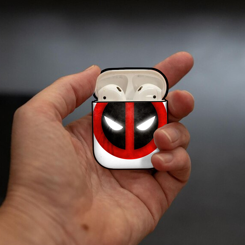 Deadpool デッドプール AirPods 第2世代保護ケース ハードシェル ブラック 耐衝撃・防指紋・カラビナ付き