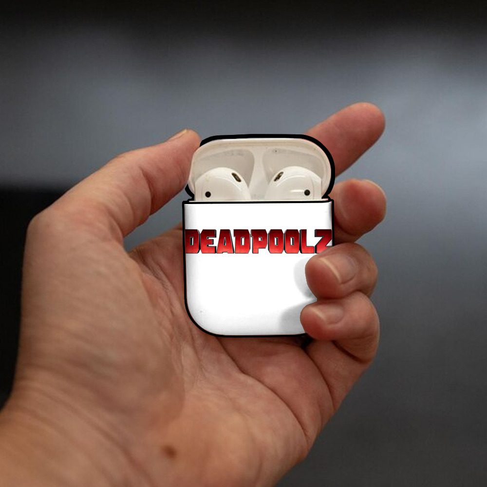 Deadpool デッドプール AirPods 第2世代保護ケース ハードシェル ブラック 耐衝撃・防指紋・カラビナ付き