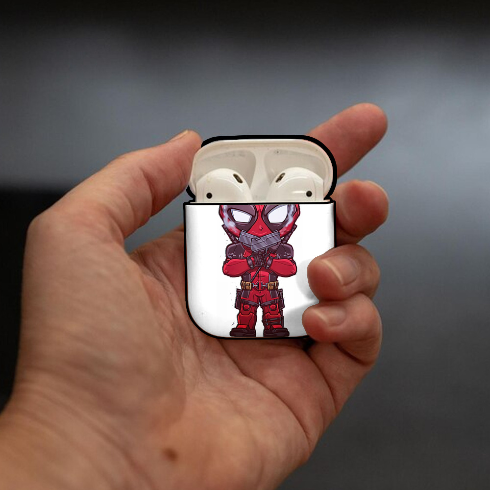 Deadpool デッドプール AirPods 第2世代保護ケース ハードシェル ブラック 耐衝撃・防指紋・カラビナ付き