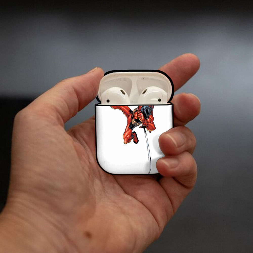 Deadpool デッドプール AirPods 第2世代保護ケース ハードシェル ブラック 耐衝撃・防指紋・カラビナ付き