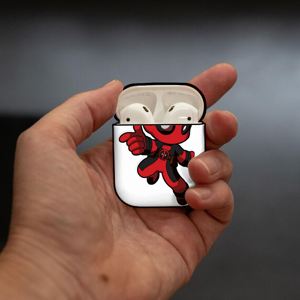 Deadpool デッドプール AirPods 第2世代保護ケース ハードシェル ブラック 耐衝撃・防指紋・カラビナ付き