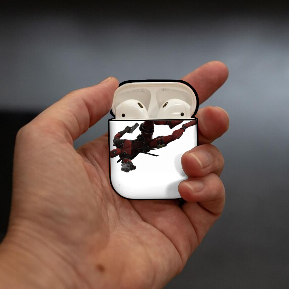Deadpool デッドプール AirPods 第2世代保護ケース ハードシェル ブラック 耐衝撃・防指紋・カラビナ付き