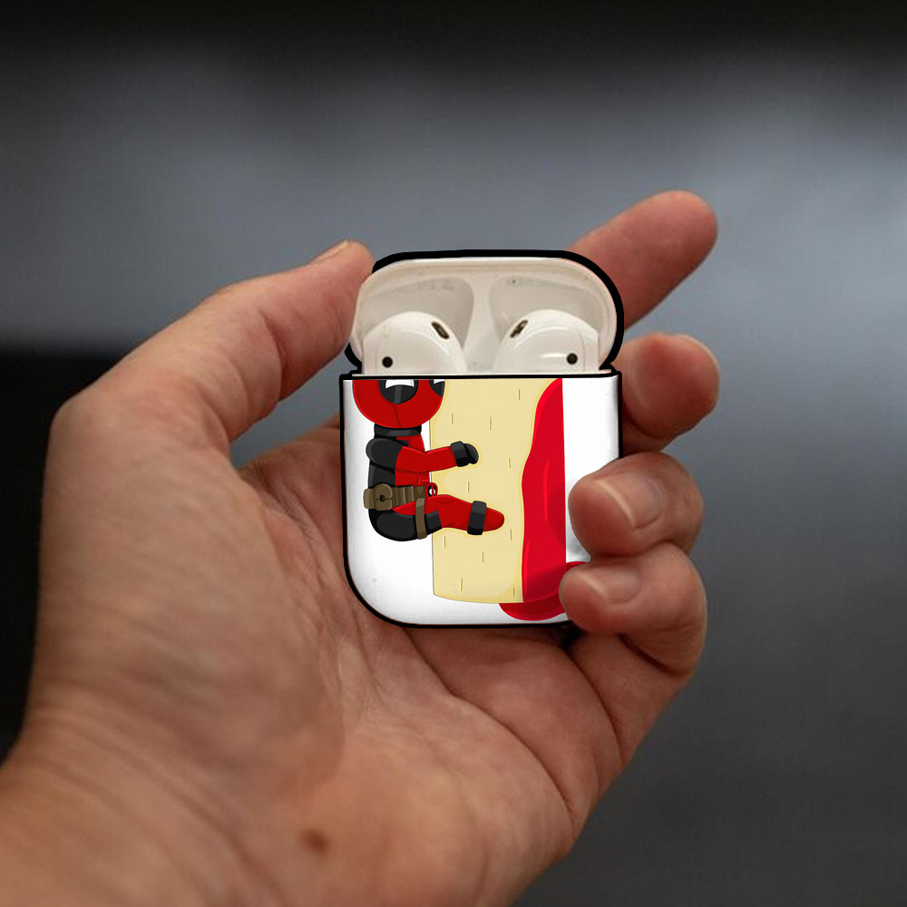 Deadpool デッドプール AirPods 第2世代保護ケース ハードシェル ブラック 耐衝撃・防指紋・カラビナ付き