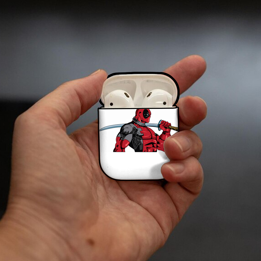 Deadpool デッドプール AirPods 第2世代保護ケース ハードシェル ブラック 耐衝撃・防指紋・カラビナ付き
