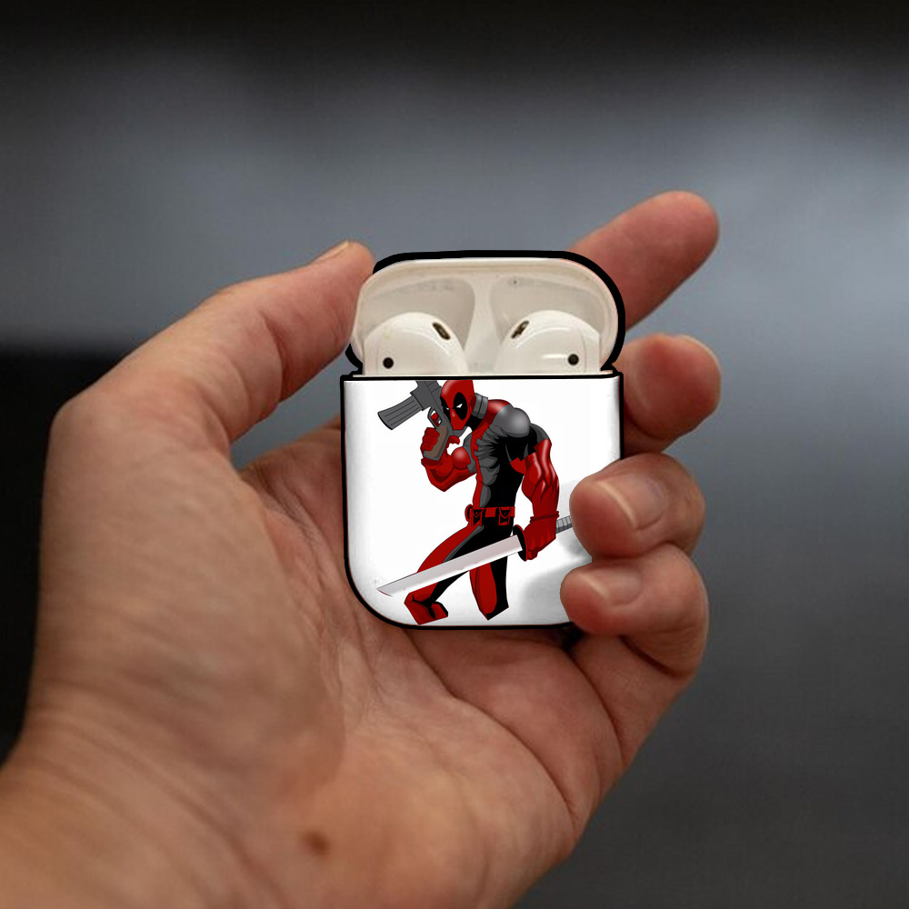 Deadpool デッドプール AirPods 第2世代保護ケース ハードシェル ブラック 耐衝撃・防指紋・カラビナ付き