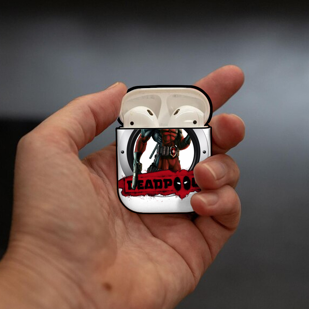 Deadpool デッドプール AirPods 第2世代保護ケース ハードシェル ブラック 耐衝撃・防指紋・カラビナ付き