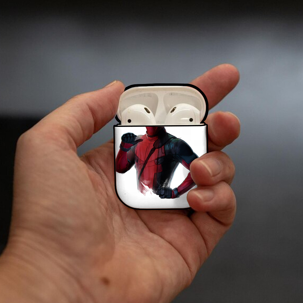 Deadpool デッドプール AirPods 第2世代保護ケース ハードシェル ブラック 耐衝撃・防指紋・カラビナ付き