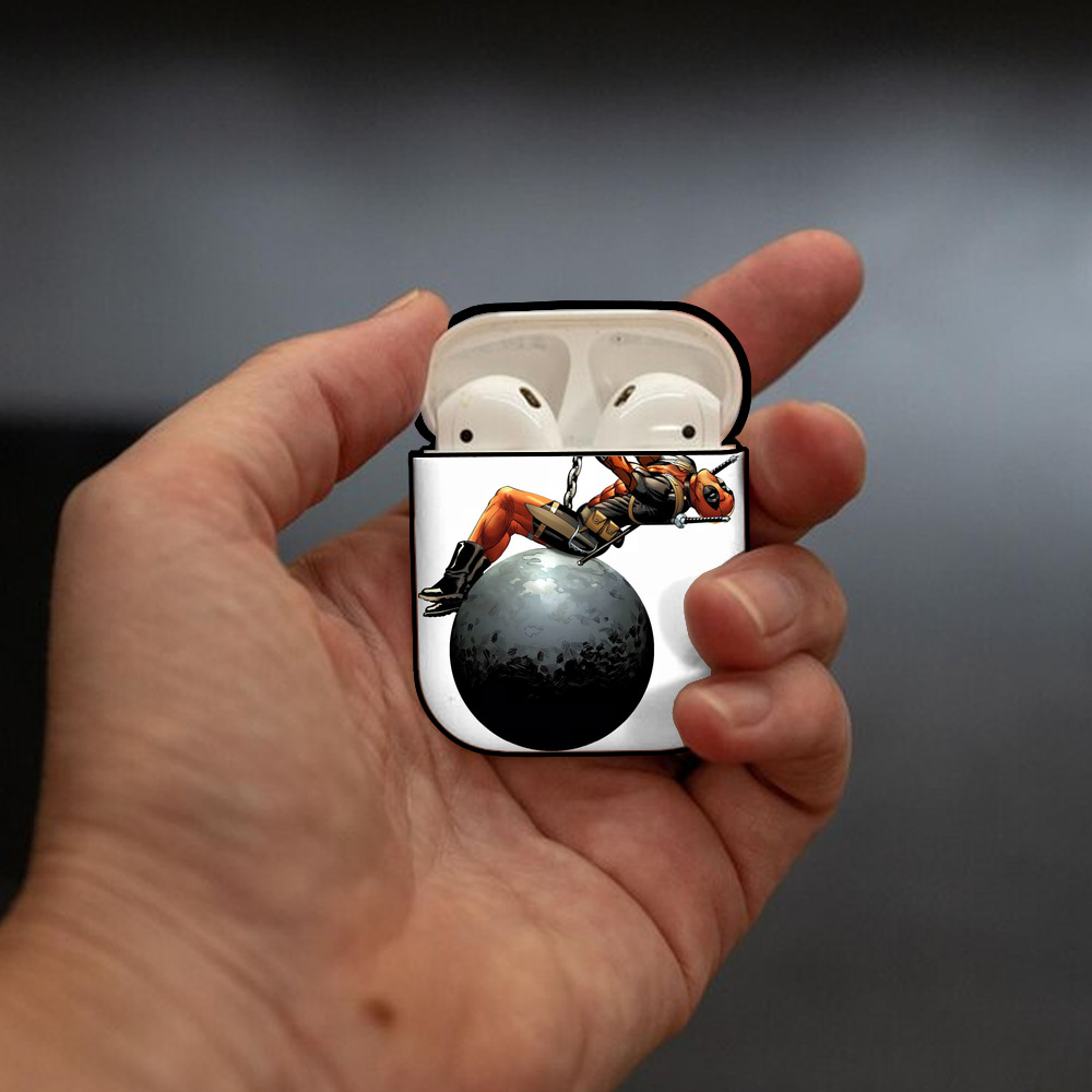 Deadpool デッドプール AirPods 第2世代保護ケース ハードシェル ブラック 耐衝撃・防指紋・カラビナ付き
