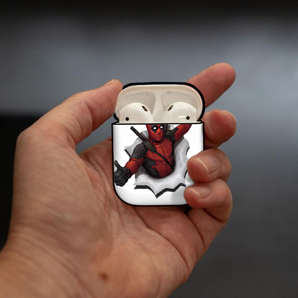 Deadpool デッドプール AirPods 第2世代保護ケース ハードシェル ブラック 耐衝撃・防指紋・カラビナ付き